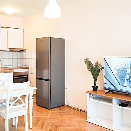 Filinhome Brankovica * Νόβι Σαντ